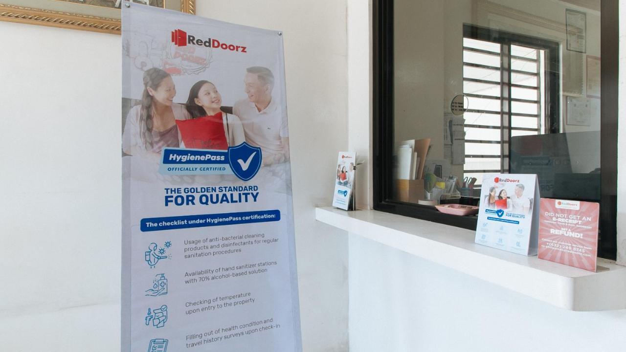 Hotel Reddoorz Near Sm Bicutan Paranaque City Esterno foto