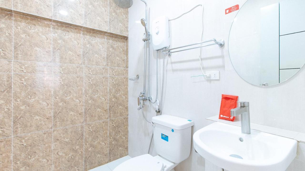 Hotel Reddoorz Near Sm Bicutan Paranaque City Esterno foto