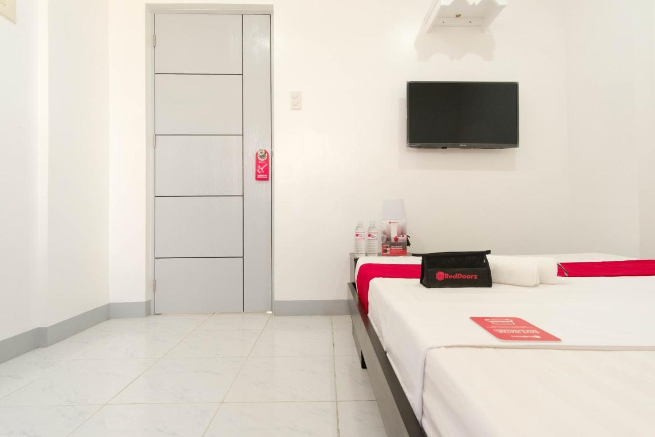 Hotel Reddoorz Near Sm Bicutan Paranaque City Esterno foto