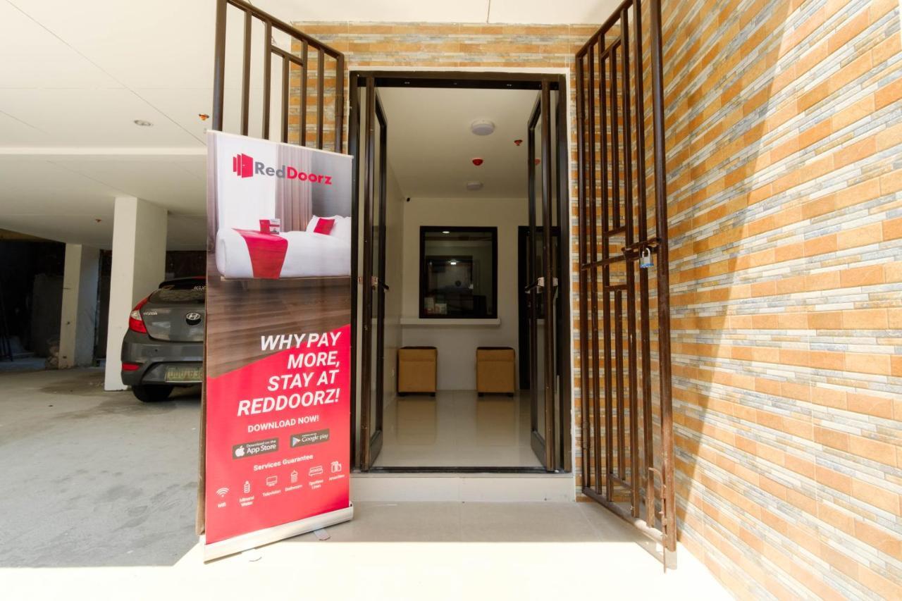 Hotel Reddoorz Near Sm Bicutan Paranaque City Esterno foto